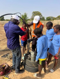Soutien de Tekk Diego à l'École de Ndiarogne Wolof - Image 9